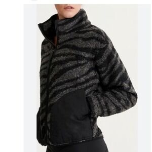 Varley Women's Napoli Sherpa Jacket Gray Printed Full Zip- Size‎ Medium